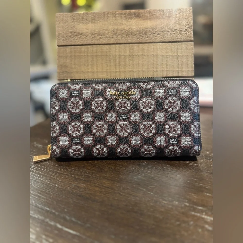Kate Spade Black and Gray Patterned Wallet - Picture 1 of 9